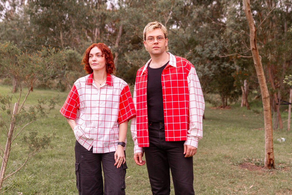 Long Sleeve Unisex Upcycled Cotton/Polyester Checked Button-up Overshirt – Gridlines (Red & White / Size L) | Freedomfield