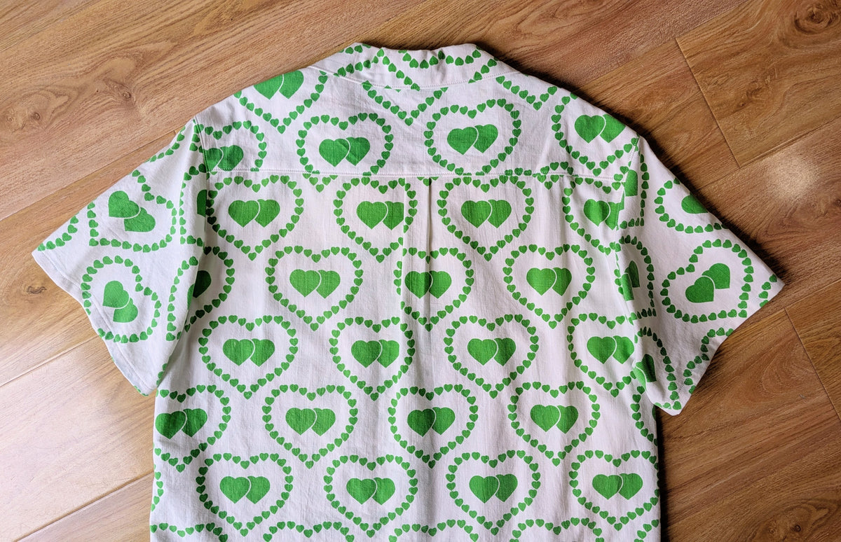 1970s Style Classic Cut Unisex Upcycled Cotton Button-up Shirt – Brat Love (White & Green / Size M) | Freedomfield