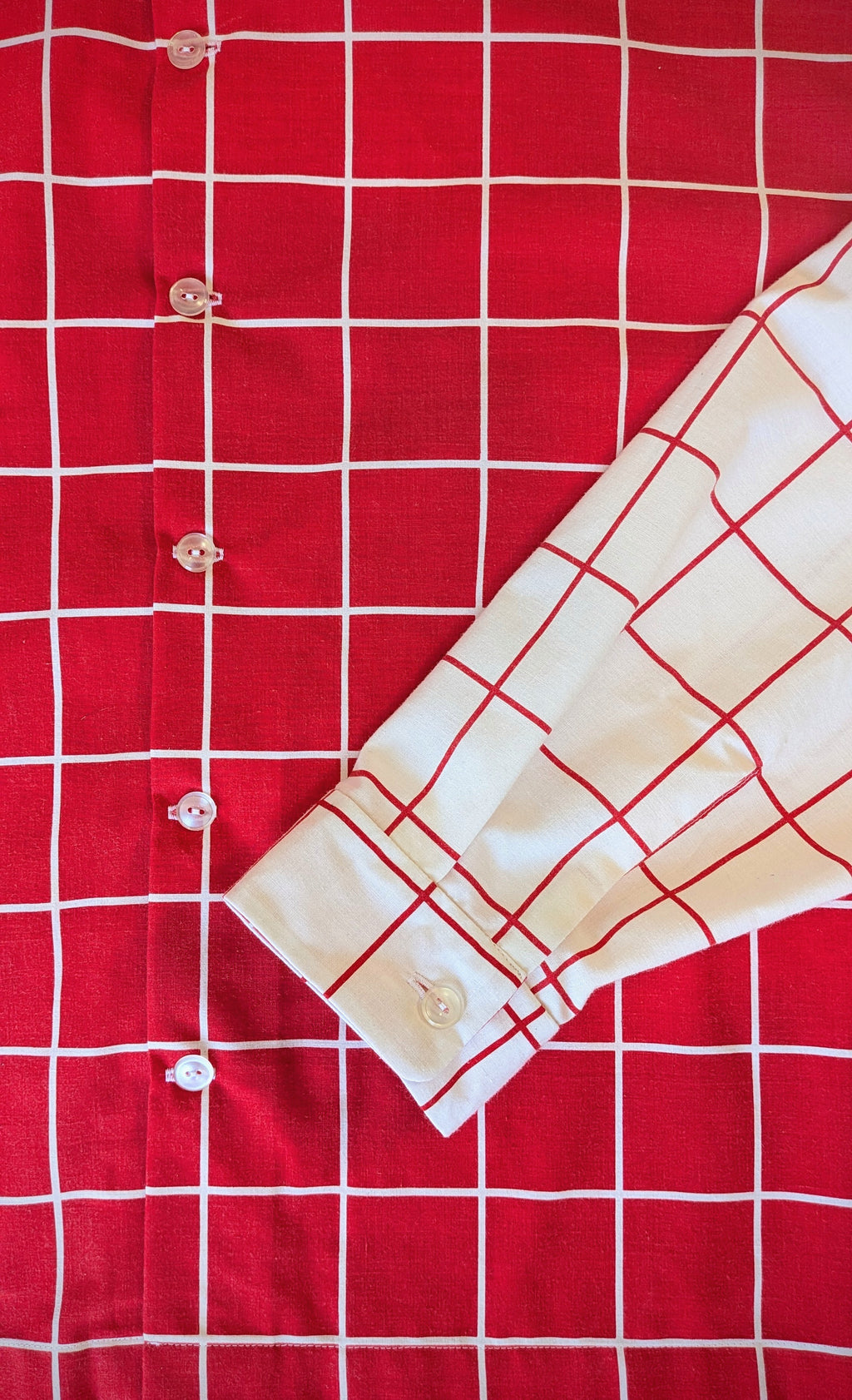 Long Sleeve Unisex Upcycled Cotton/Polyester Checked Button-up Overshirt – Gridlines (Red & White / Size L) | Freedomfield