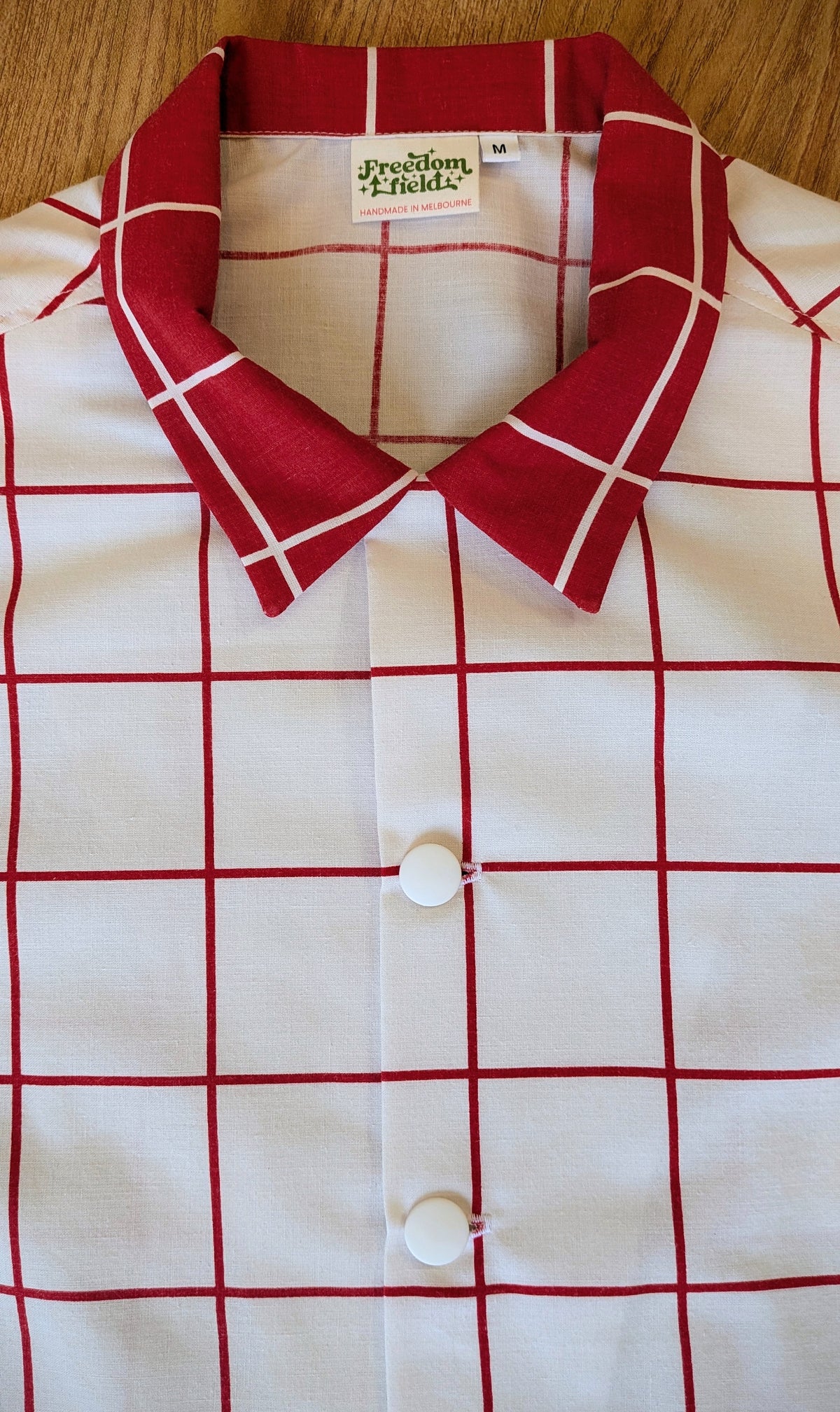 Vintage Cut Unisex Upcycled Cotton/Polyester Checked Button-up Shirt – Gridlines (Red & White / Size M) | Freedomfield