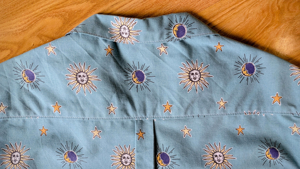 1990s Classic Cut Crop Upcycled Cotton Button-up Shirt – Celestial Sun & Moon (Light Blue / Size M) | First Gen Freedomfield