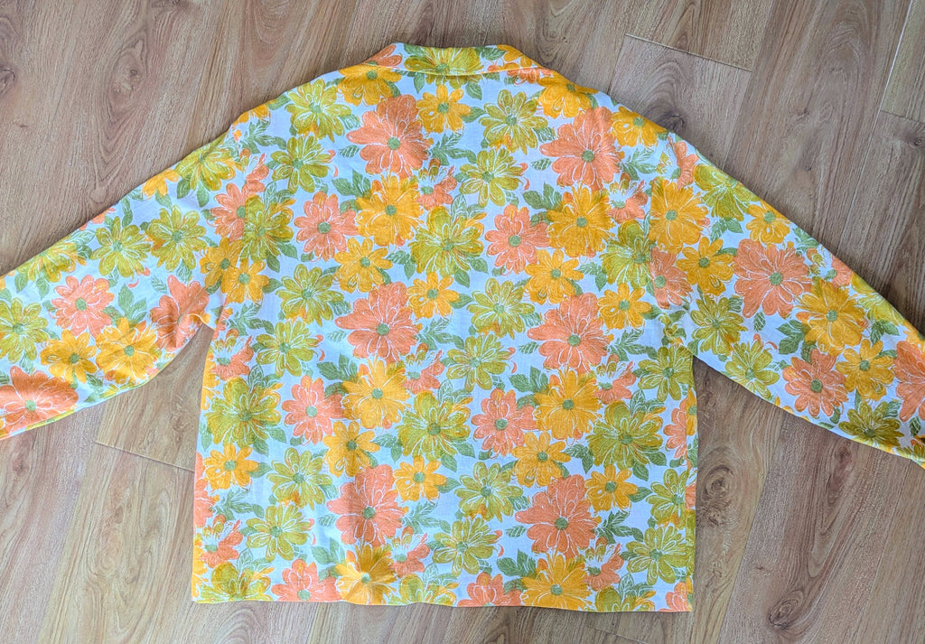 1970s Vintage Long Sleeve Unisex Upcycled Cotton Button-up Overshirt – Lazy Daisy (Yellow, Orange & Green / Size M) | Freedomfield