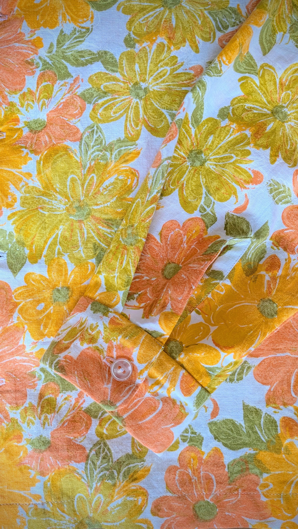 1970s Vintage Long Sleeve Unisex Upcycled Cotton Button-up Overshirt – Lazy Daisy (Yellow, Orange & Green / Size M) | Freedomfield