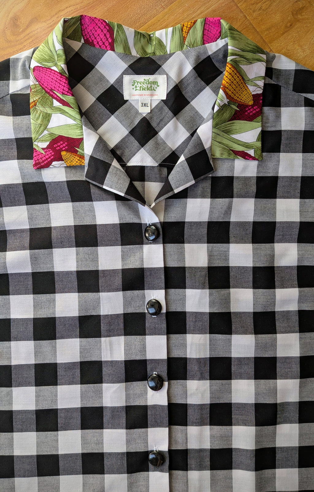 Classic Cut Crop Upcycled Cotton/Polyester Button-up Shirt – Korny Kitchen (Black & White Gingham / Yellow & Hot Pink Corn Print | size 3XL) | Freedomfield