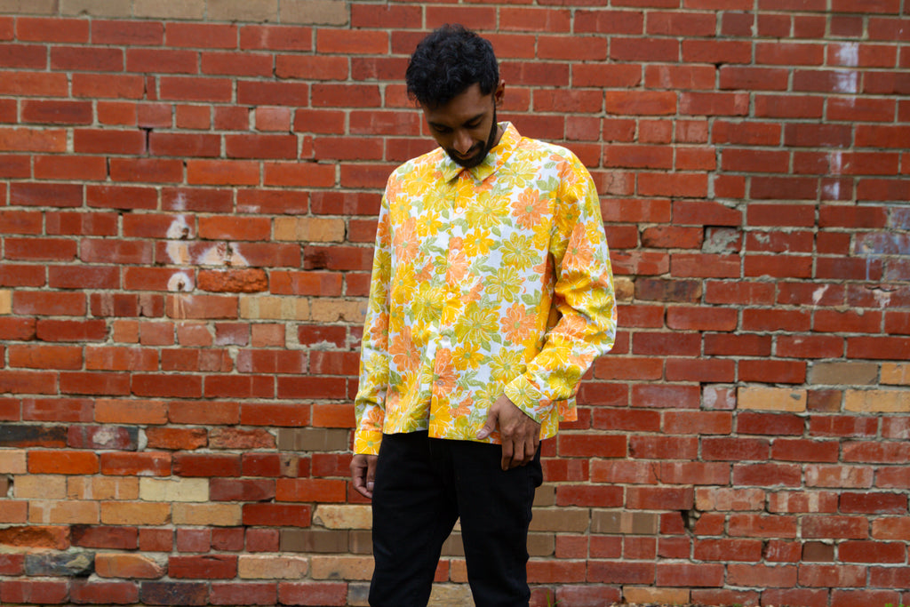 1970s Vintage Long Sleeve Unisex Upcycled Cotton Button-up Overshirt – Lazy Daisy (Yellow, Orange & Green / Size M) | Freedomfield