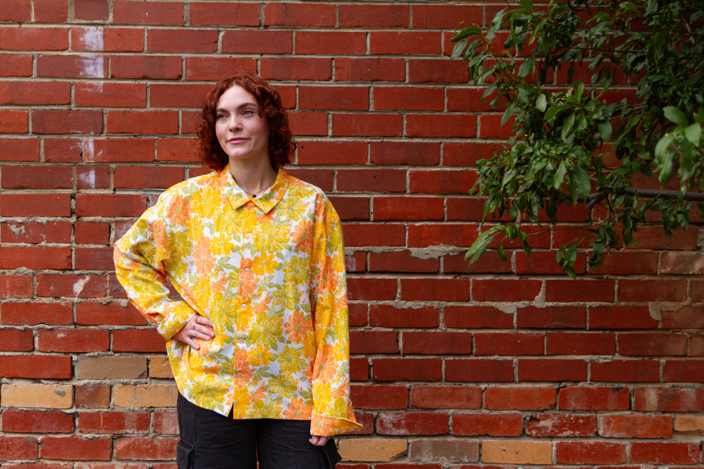 1970s Vintage Long Sleeve Unisex Upcycled Cotton Button-up Overshirt – Lazy Daisy (Yellow, Orange & Green / Size M) | Freedomfield